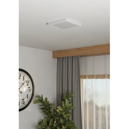 Eglo - Plafonnier LED 10,5 W, 230 V, 2700/4000/6500 K, 22 x 22 cm, blanc