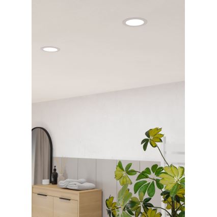 Eglo - Plafonnier encastré LED pour salle de bains, 6,3 W, 230 V, 2700/4000/6500 K (3 températures de couleur sélectionnables), diam. 11,9 cm, IP44, blanc
