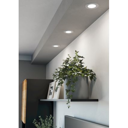 Eglo - Pack de 3 spots encastrés LED RGBW gradables pour salle de bains LED/2,8W/230V 2700-6500K Ø 8,8 cm IP44 blanc