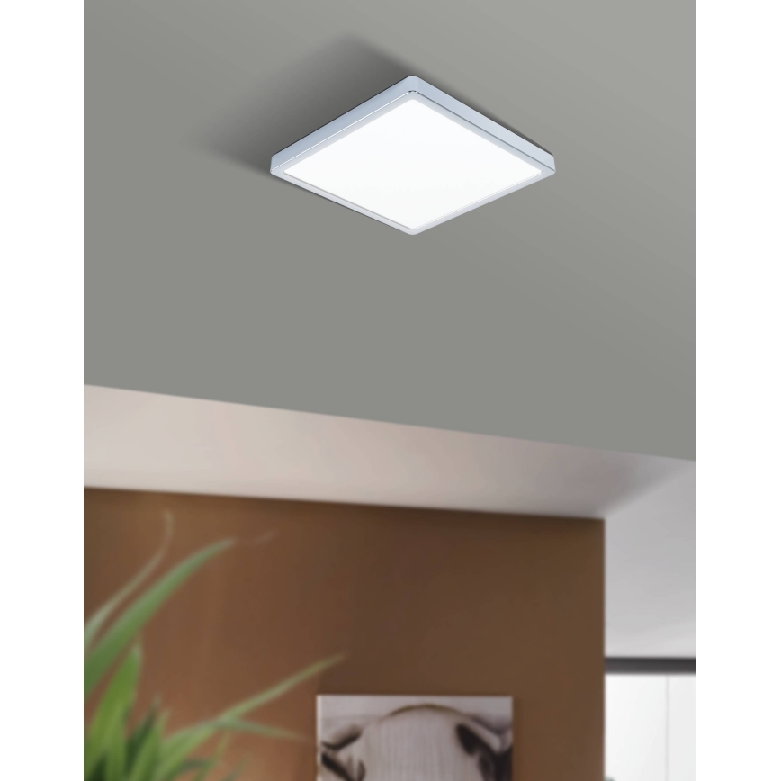 Eglo - Plafonnier LED pour salle de bains LED/20W/230V IP44 28,5x28,5 cm