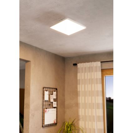 Eglo - Dimbare LED Plafond Lamp LED/10,8W/230V + afstandsbediening