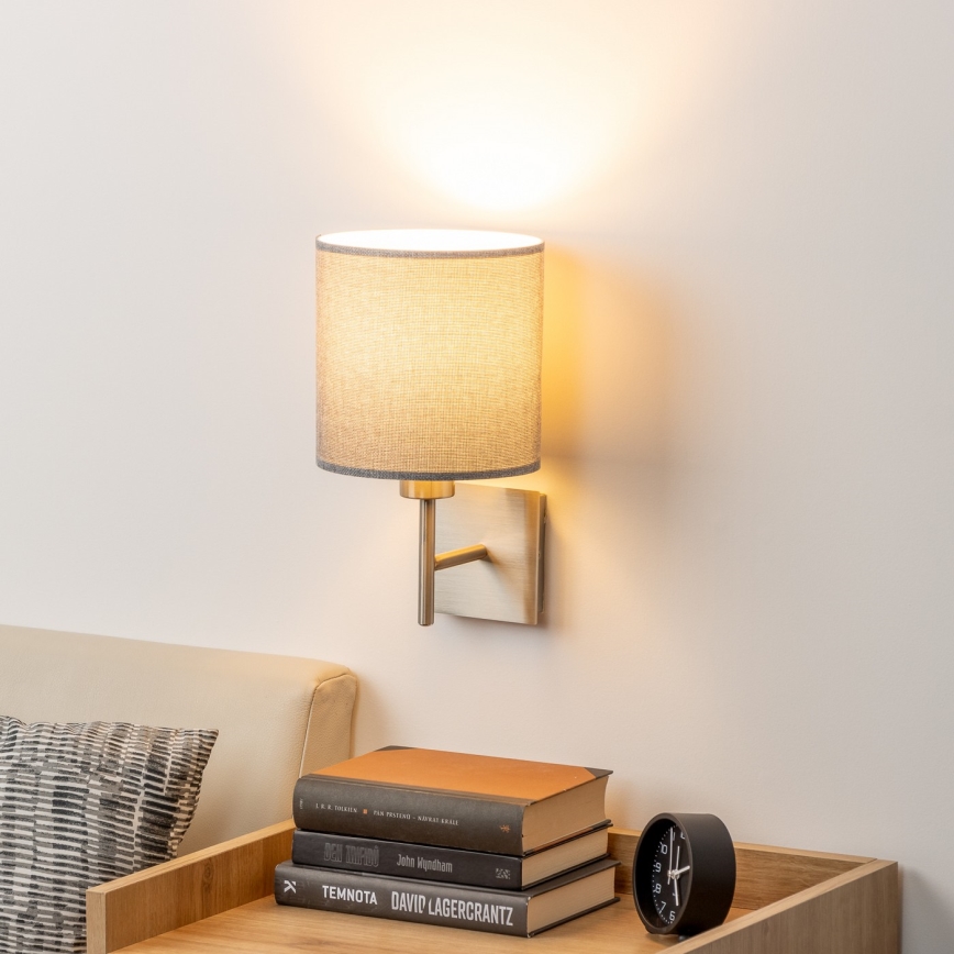 Eglo - LED Wandlamp TUNJA 1xE27/60W/230V mat chroom/grijs