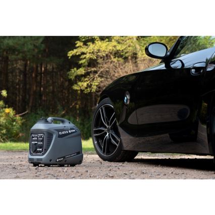 Fieldmann - Inverter elektriciteitscentrale 900W