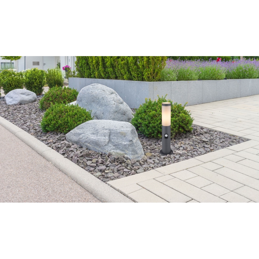 Globo - Buitenlamp met sensor 1xE27/15W/230V 45 cm IP44