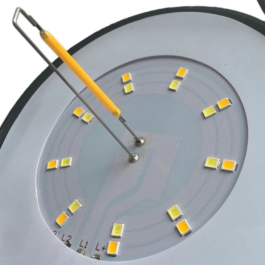 Grundig - LED-kampeerlamp LED/3xAA 3000/4500/6000K IP44 zwart