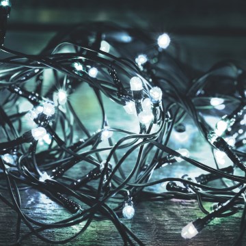Guirlande lumineuse de Noël LED pour extérieur, 1000 LED / 230 V, 8 fonctions, 75 m, IP44, blanc froid