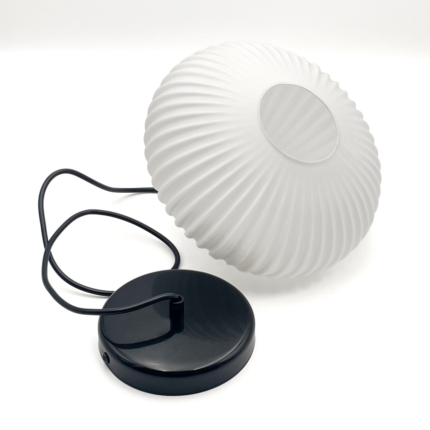 Hanglamp aan een koord HARMA 1xE27/15W/230V diameter 25 cm wit/zwart