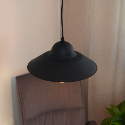 Hanglamp aan een koord SORAPIS 1xE27/15W/230V zwart
