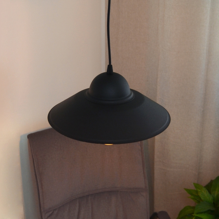 Hanglamp aan een koord SORAPIS 1xE27/15W/230V zwart
