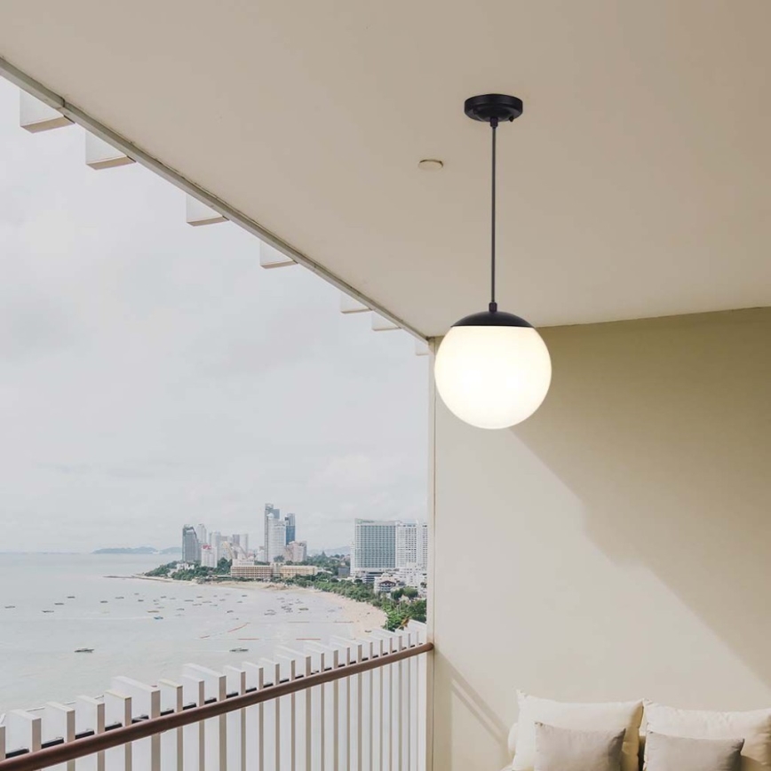 Hanglamp aan een koord voor buiten 1xE27/60W/230V IP44 zwart