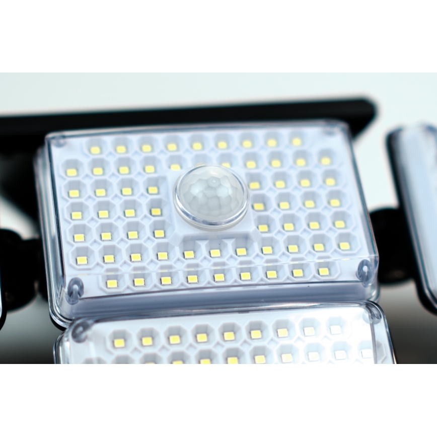LED Solar wandlamp met sensor LED/5W/5,5V IP65 2400 mAh