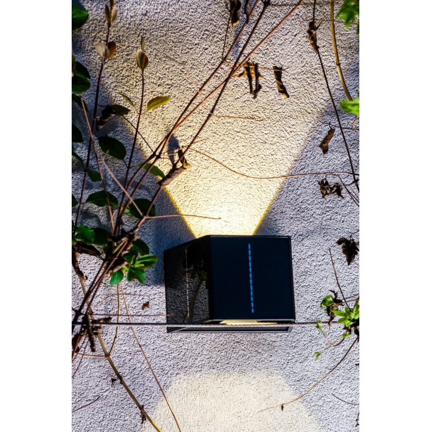 LED Solar wandlamp met sensor LED/2W/5V IP54 1300 mAh