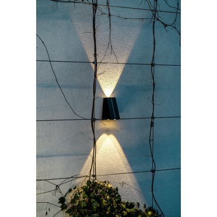 LED Solar wandlamp met sensor LED/2W/5V IP54 1300 mAh