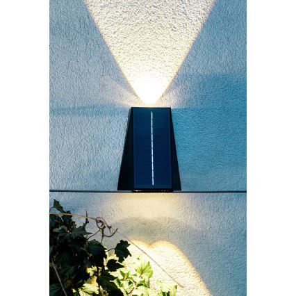 LED Solar wandlamp met sensor LED/2W/5V IP54 1300 mAh