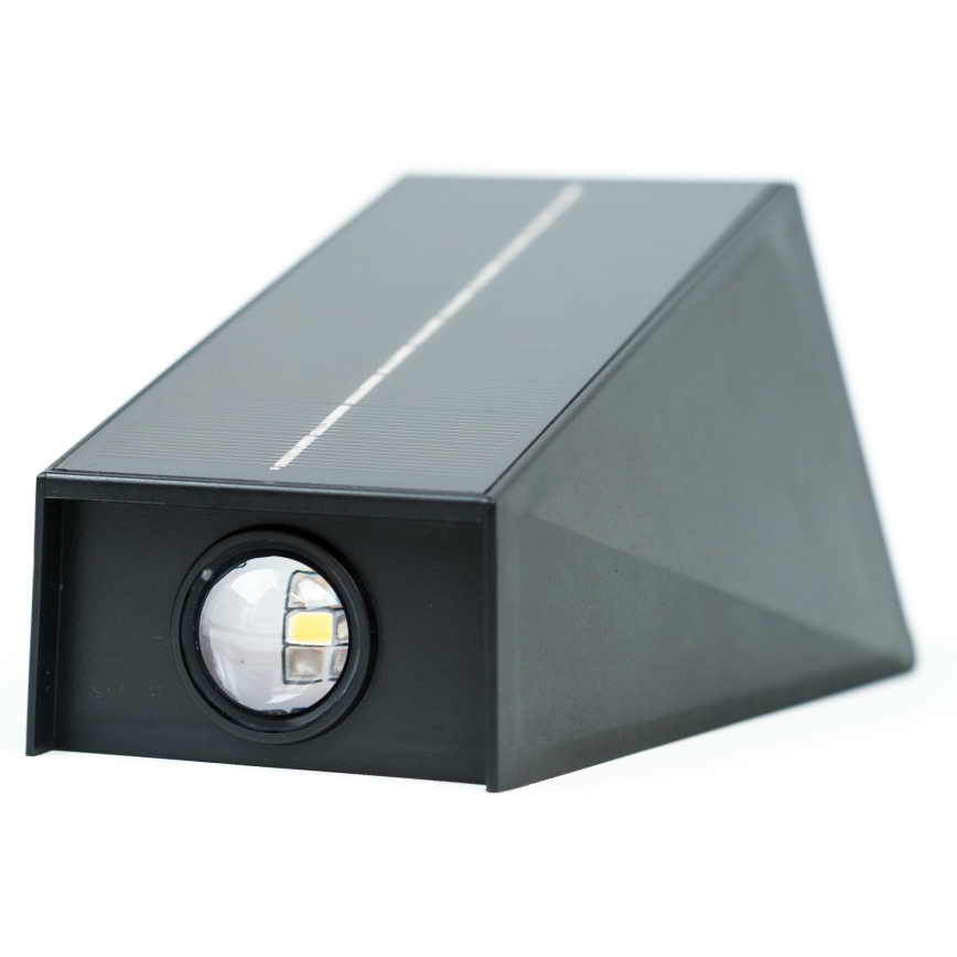 LED Solar wandlamp met sensor LED/2W/5V IP54 1300 mAh