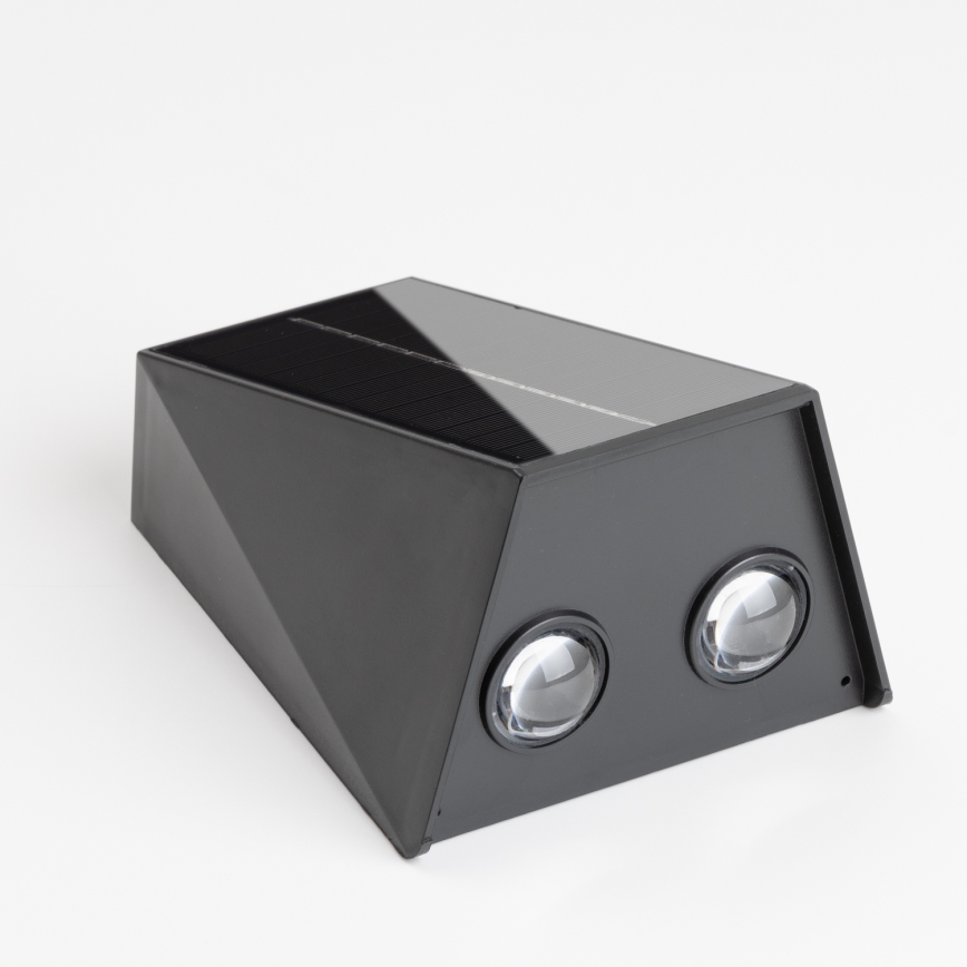 LED Solar wandlamp met sensor LED/2W/5V IP54 1300 mAh