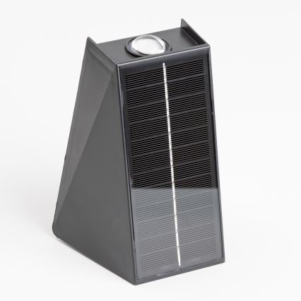 LED Solar wandlamp met sensor LED/2W/5V IP54 1300 mAh