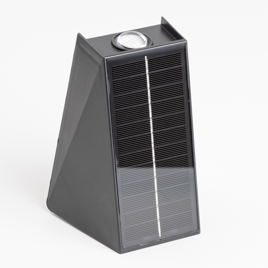 LED Solar wandlamp met sensor LED/2W/5V IP54 1300 mAh