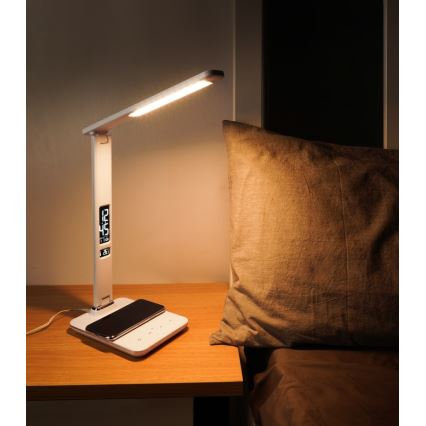 Lampe de table LED à intensité variable avec charge sans fil IQ et USB KINGFISHER LED/8,5W/230V blanc