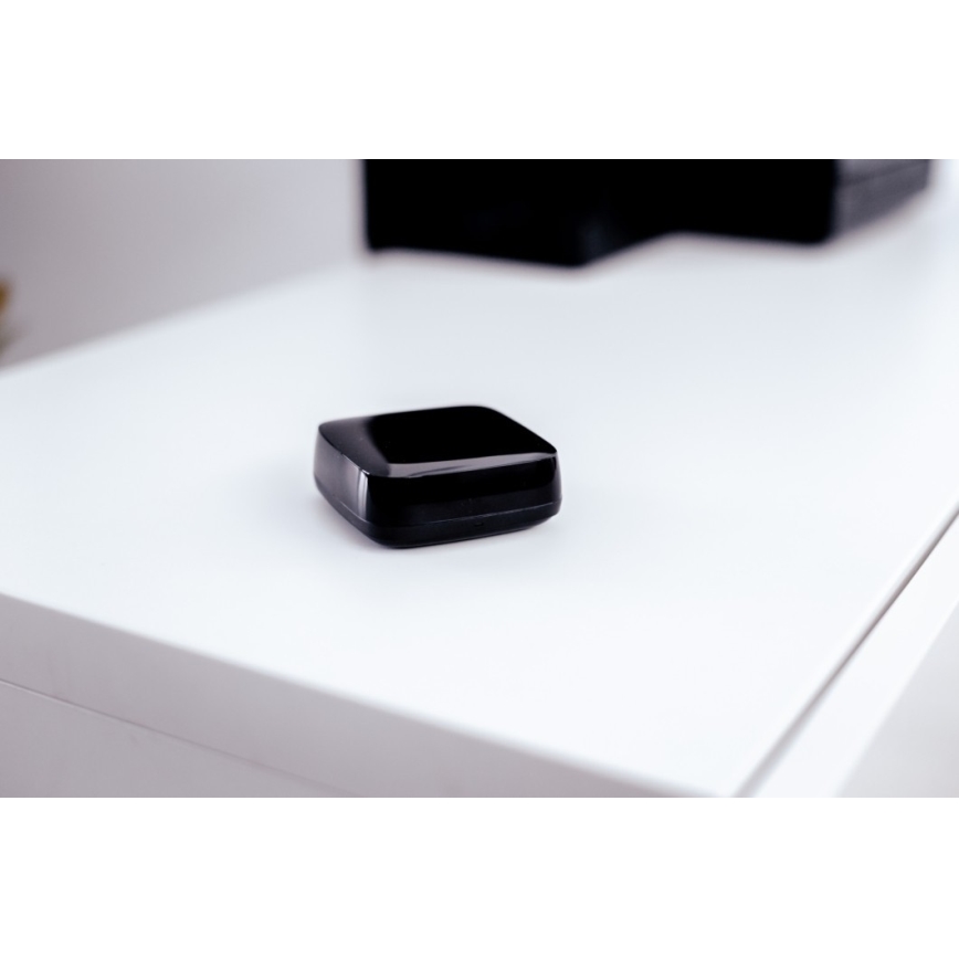 Immax NEO 07730L - Télécommande IR intelligente NEO LITE avec détecteurs de température et d'humidité Wi-Fi