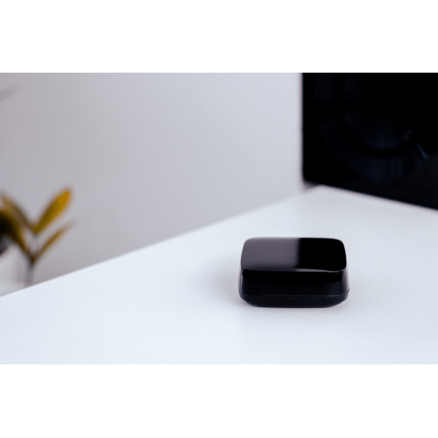 Immax NEO 07730L - Télécommande IR intelligente NEO LITE avec détecteurs de température et d'humidité Wi-Fi