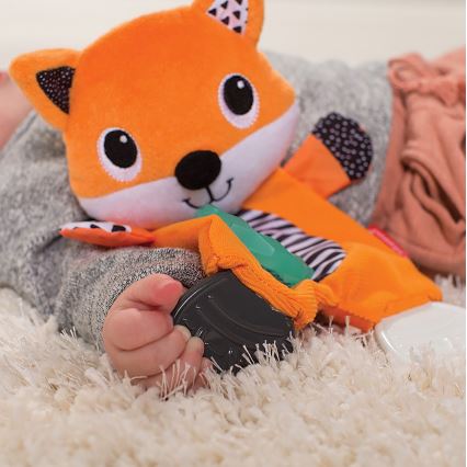 Infantino - Jouet en peluche avec anneaux de dentition renard