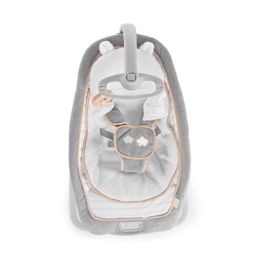 Ingenuity - Vibrerend wipstoeltje voor baby's met een melodie  BOUTIQUE 3xLR14