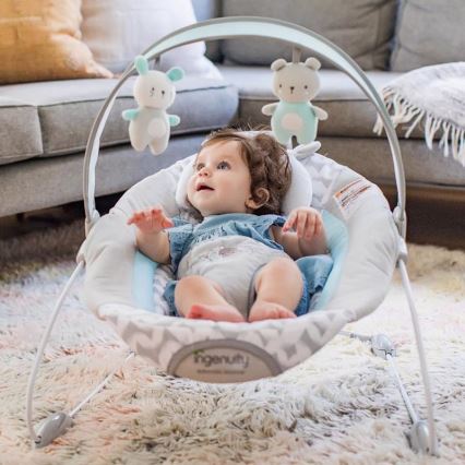 Ingenuity - Vibrerend wipstoeltje voor baby's met een melodie RAYLAN 3xLR14