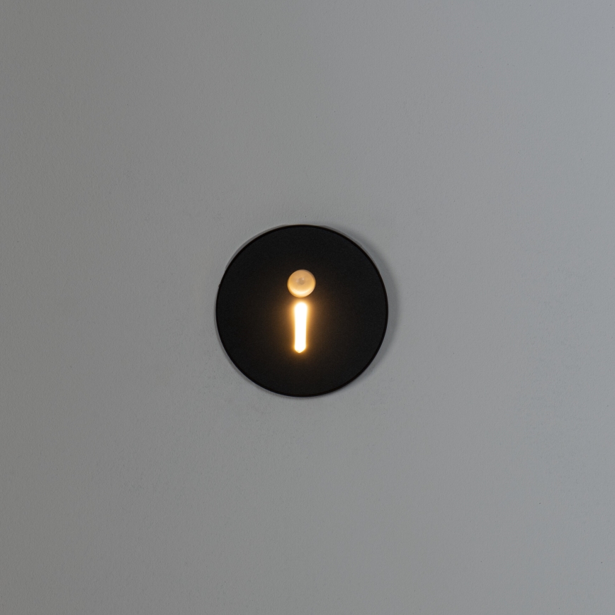 LED-traparmatuur met bewegings- en schemersensor MAGNIK LED/1,7W/230V 2700/3300/3900/4600/5700K zwart rond
