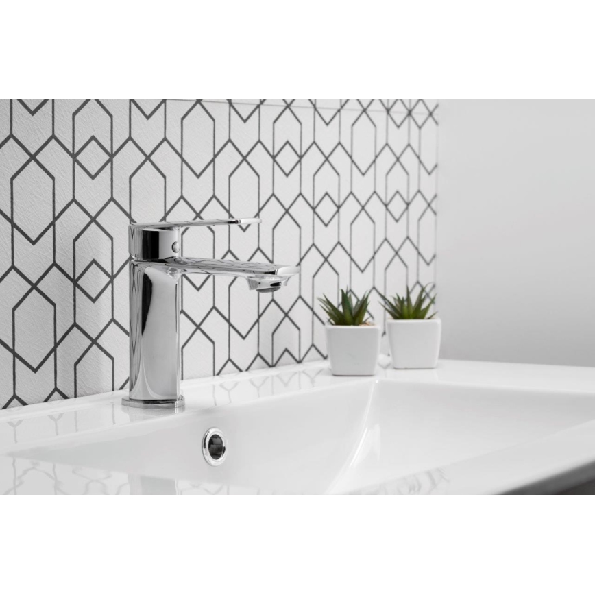 KFA Armatura 4422-815-00 - Robinet de lavabo + bonde avec trop-plein AGAT 15,2 cm chrome brillant