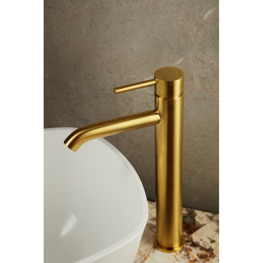 KFA Armatura 5032-612-31 - Robinet de lavabo + bonde avec trop-plein MOZA 33 cm poli doré