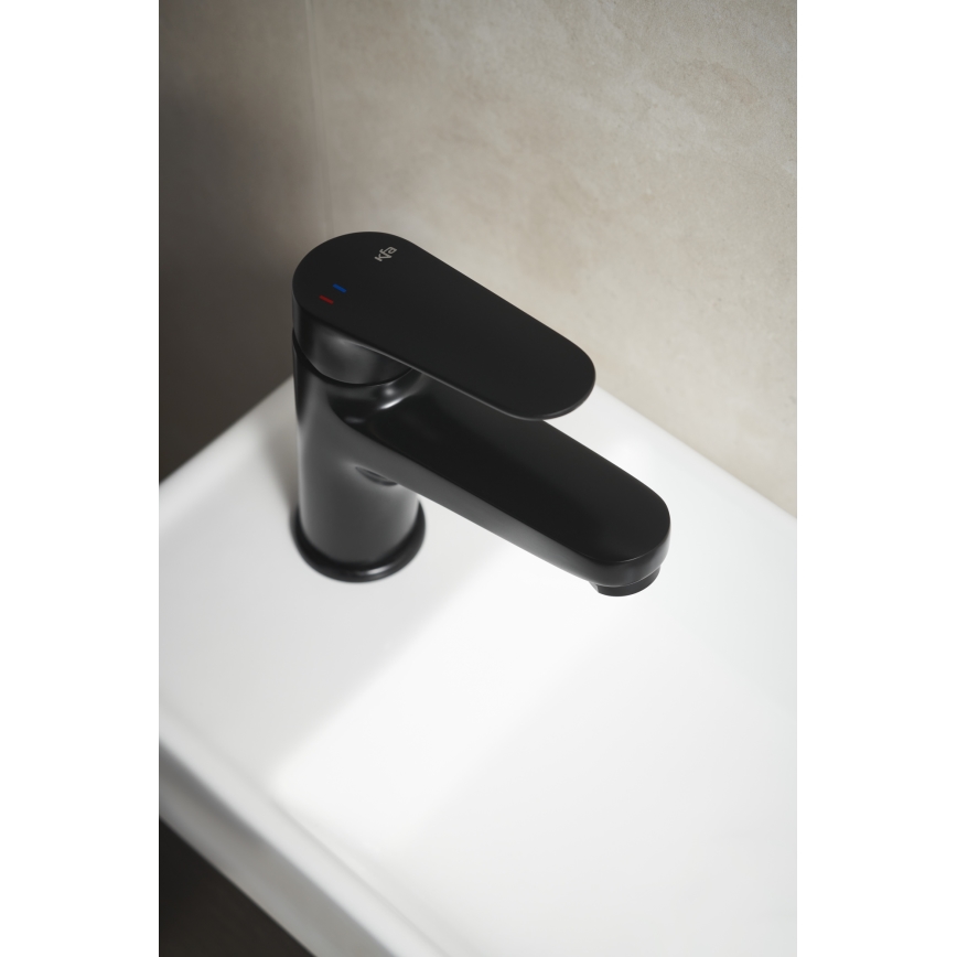 KFA Armatura 5552-815-81 - Kraan voor wastafel + afval met overloop OTAVA 15 cm mat zwart