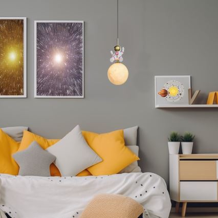 Kinder hanglamp aan een koord ASTRONAUT 1xE27/60W/230V diameter 15 cm goud/beige