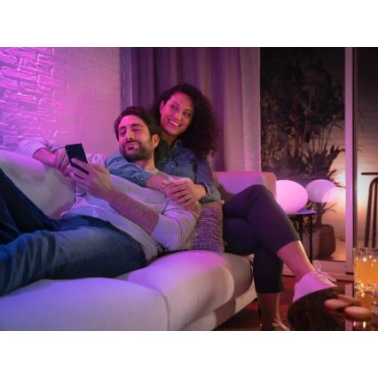 Kit de démarrage Philips Hue WHITE AND COLOR AMBIANCE 3xGU10/4,2W/230V 2200-6500K + pont Hue