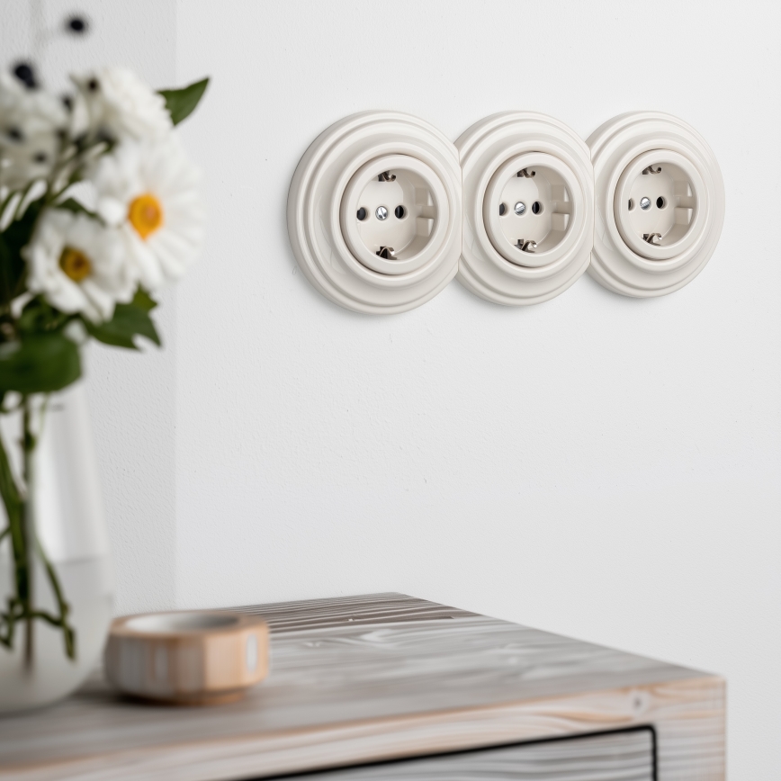 Kliklap - Prise murale triple rétro avec cadre SCHUKO 230V beige