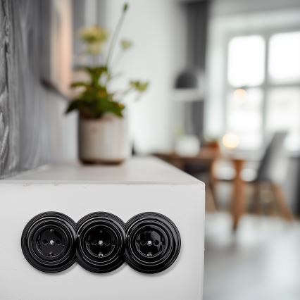 Kliklap - Prise murale triple rétro avec cadre SCHUKO 230V noire