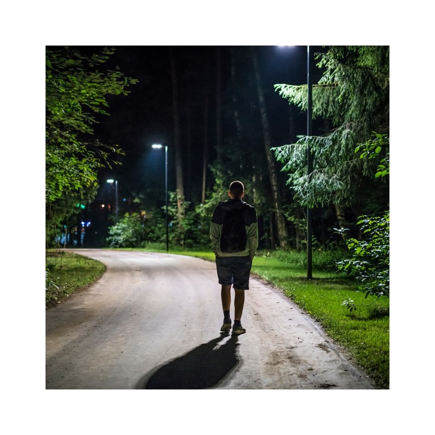 Lampadaire solaire extérieur dimmable URBI LED/11W/3,2V 6500K 15000 mAh IP54 avec capteur + télécommande