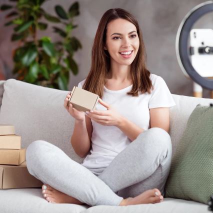 Lampe à intensité variable avec trépied et support vlogging LED/15W/5V 2700-6500K