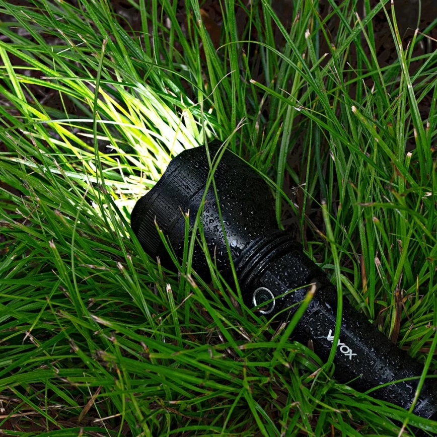 Lampe torche rechargeable à intensité variable LED/20W/5V IPX5 1900 brillant 5000 mAh