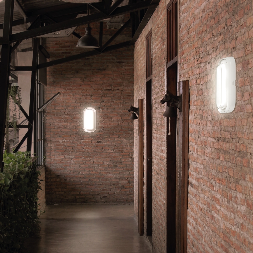 LED Badkamer wandlamp PASTILO LED/15W/230V 2700/4000/6000K IK10 IP54 wit ovaal
