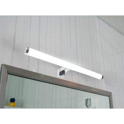 LED-badkamerspiegelverlichting LED/10W/230V 45 cm IP44 glanzend chroom