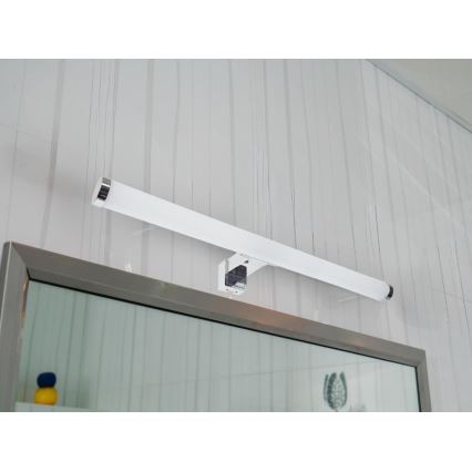 LED-badkamerspiegelverlichting LED/10W/230V 45 cm IP44 glanzend chroom