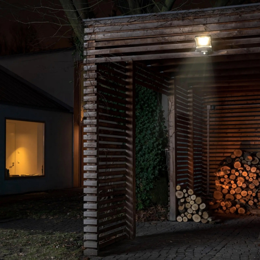 LED schijnwerper voor buiten met bewegings- en schemersensor LED/100W/230V 4500K IP65 zwart