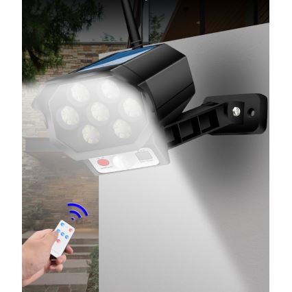 LED Dummy bewakingscamera met sensor en met een zonnepaneel LED/5W/5,5V IP65 + afstandsbediening