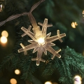 LED kerstlichtsnoer voor buiten, 20xLED/2xAA, 2,2 m, IP44, warm wit, sneeuwvlokken