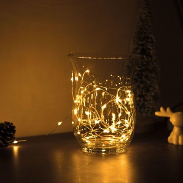 LED kerstverlichting 50xLED/3xAA 5,25m warm wit