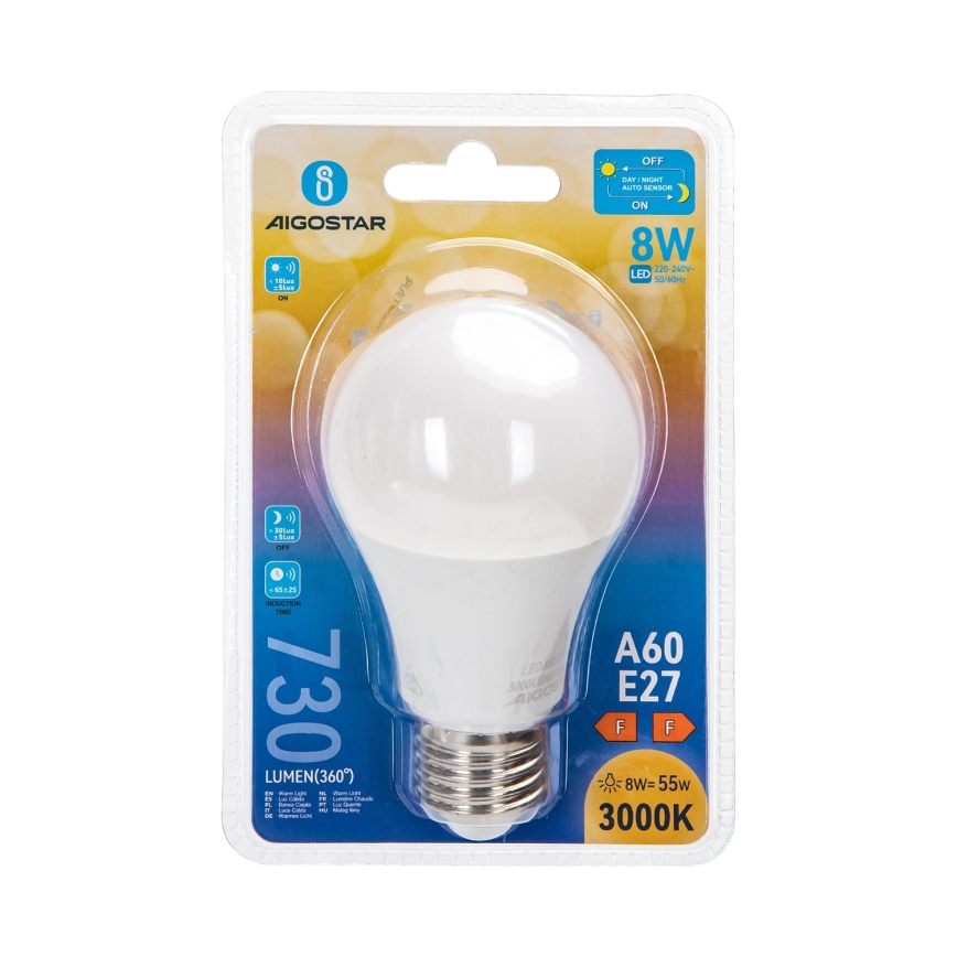 LED-lamp met schemersensor A60 E27/8W/230V 3000K - Aigostar