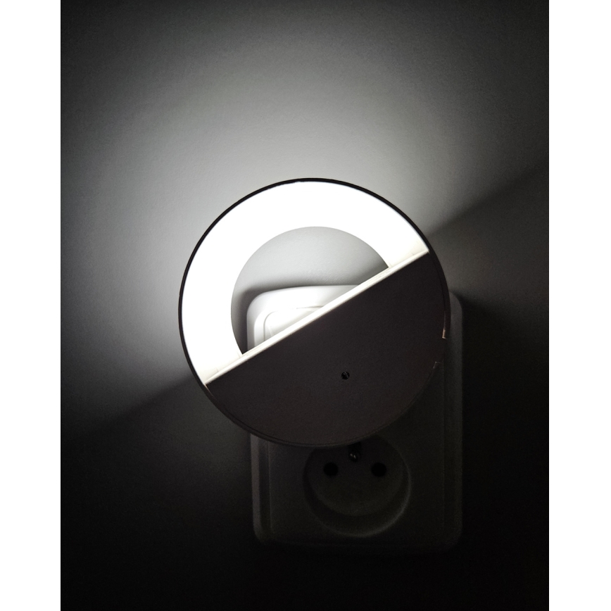 LED Nachtlampje met schemersensor LED/0,5W/230V wit