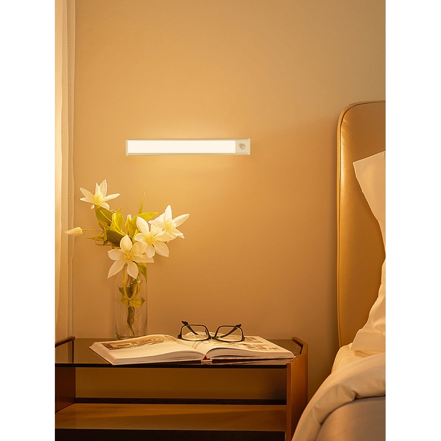 LED Onder keukenkast verlichting CABINET-4 met PIR-sensor LED/1,5W/230V 1100mAh 4000K