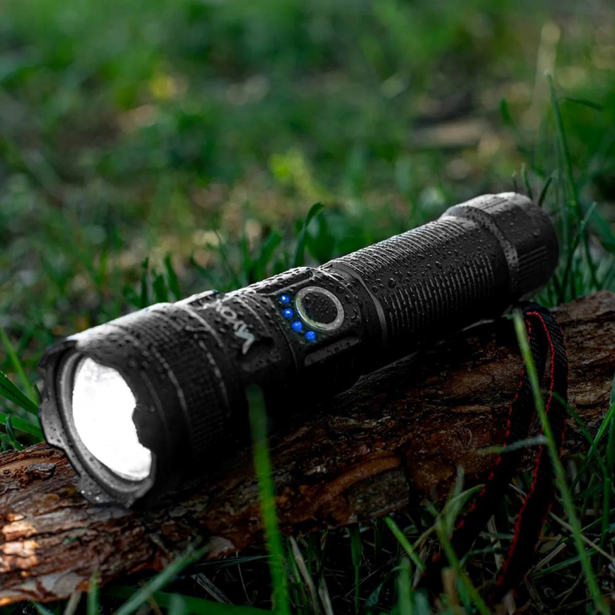 LED Dimbare oplaadbare zaklamp met powerbank Functie LED/10W/5V IPX4 600 glanzend 2000 mAh